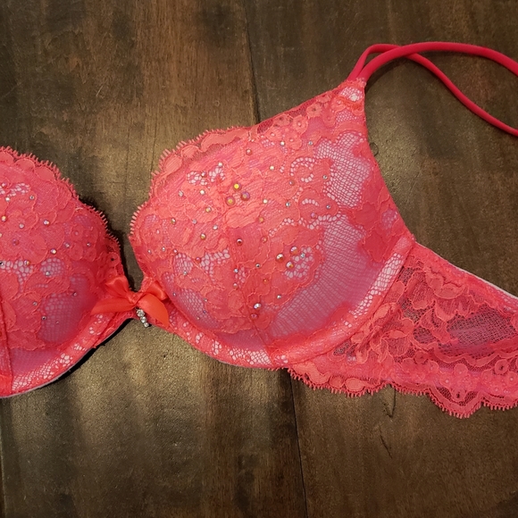Victoria's Secret neon coral  Lace Bra - Picture 4 of 6